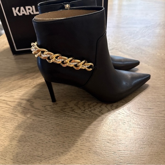 NEW KARL LAGERFELD PARIS Women's Samra Embellished Pointed-Toe Booties 9 - Picture 4 of 7